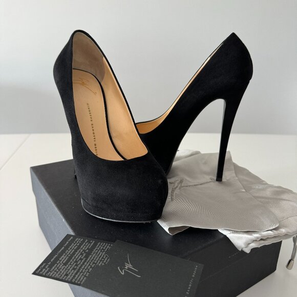 Giuseppe Zanotti Shoes - GIUSEPPE ZANOTTI  Eva Black Suede Pumps, size 38.5